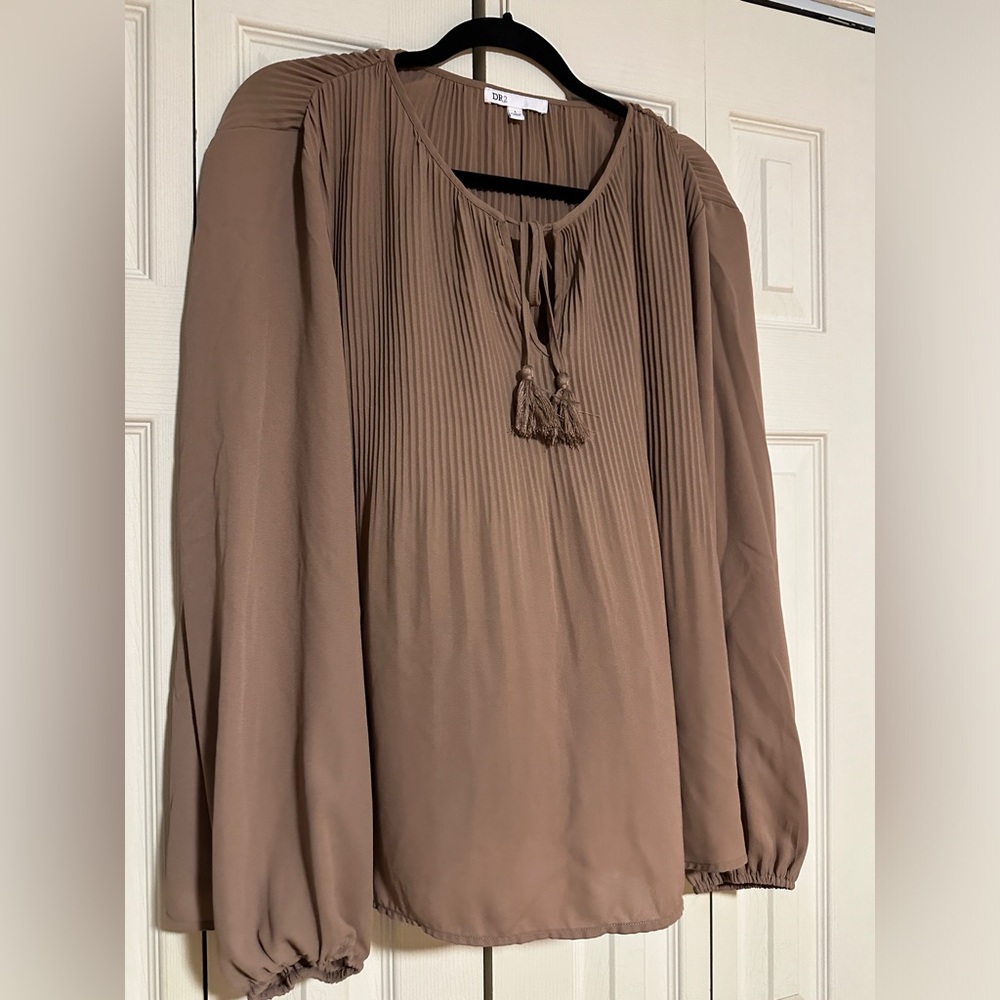 Women’s long sleeve pink DR2 blouse Large